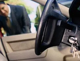 Security Locksmith Services Pittsburgh, PA 412-409-9038 - 19-Locked-keys-in-car